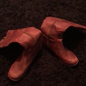 Women’s boots